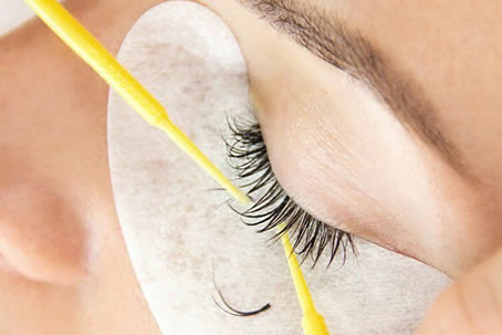 Eyelash Removal